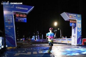 HO CHI MINH CITY NIGHT RUN EXIMBANK 2024 - Ảnh #2063933