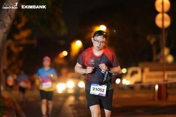 HO CHI MINH CITY NIGHT RUN EXIMBANK 2024 - Ảnh #2160887