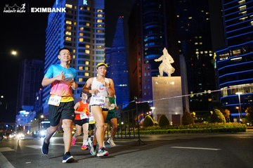 HO CHI MINH CITY NIGHT RUN EXIMBANK 2024 - Ảnh #1990334