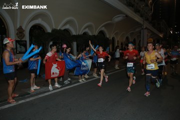 HO CHI MINH CITY NIGHT RUN EXIMBANK 2024 - Ảnh #2010624