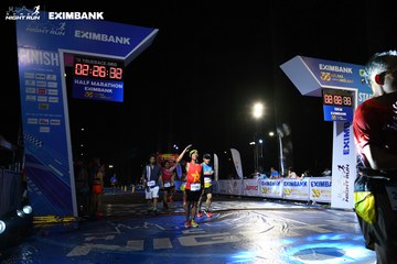 HO CHI MINH CITY NIGHT RUN EXIMBANK 2024 - Ảnh #2062043