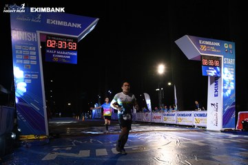 HO CHI MINH CITY NIGHT RUN EXIMBANK 2024 - Ảnh #2059615
