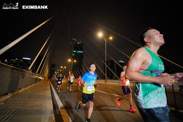 HO CHI MINH CITY NIGHT RUN EXIMBANK 2024 - Ảnh #2024670
