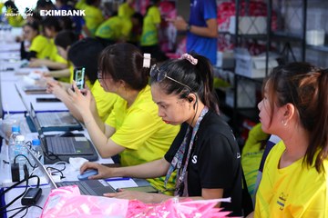 HO CHI MINH CITY NIGHT RUN EXIMBANK 2024 - Ảnh #1965313