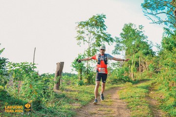 Fleur De Lys La Vuông Trail - Ảnh #2417645