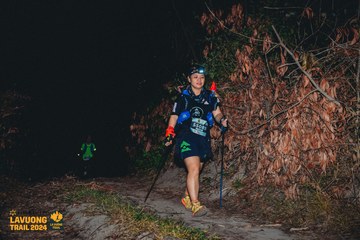 Fleur De Lys La Vuông Trail - Ảnh #2417115