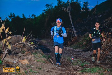 Fleur De Lys La Vuông Trail - Ảnh #2417269