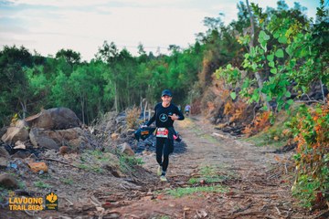 Fleur De Lys La Vuông Trail - Ảnh #2417477