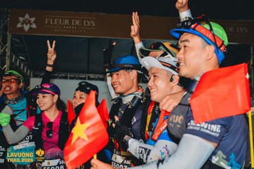 Fleur De Lys La Vuông Trail - Ảnh #2417127