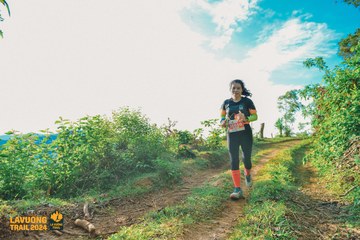 Fleur De Lys La Vuông Trail - Ảnh #2417720