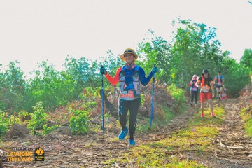 Fleur De Lys La Vuông Trail - Ảnh #2417915