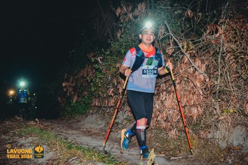 Fleur De Lys La Vuông Trail - Ảnh #2417029