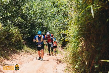 Fleur De Lys La Vuông Trail - Ảnh #2416459