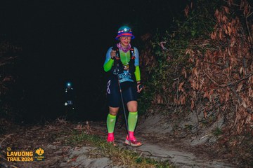 Fleur De Lys La Vuông Trail - Ảnh #2417054