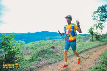 Fleur De Lys La Vuông Trail - Ảnh #2417559