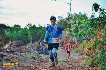 Fleur De Lys La Vuông Trail - Ảnh #2417331