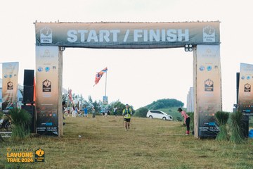 Fleur De Lys La Vuông Trail - Ảnh #2416273