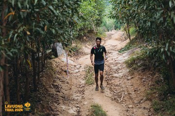 Fleur De Lys La Vuông Trail - Ảnh #2416711