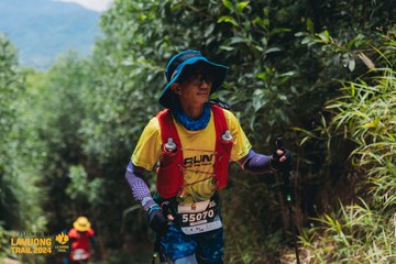 Fleur De Lys La Vuông Trail - Ảnh #2416416