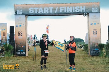 Fleur De Lys La Vuông Trail - Ảnh #2416134