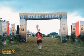 Fleur De Lys La Vuông Trail - Ảnh #2416238