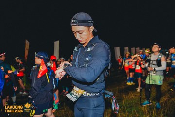 Fleur De Lys La Vuông Trail - Ảnh #2416777