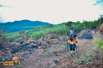 Fleur De Lys La Vuông Trail - Ảnh #2417394