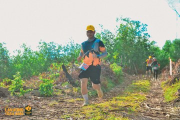 Fleur De Lys La Vuông Trail - Ảnh #2417874