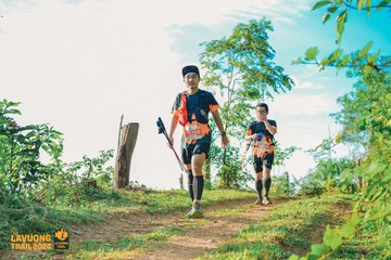 Fleur De Lys La Vuông Trail - Ảnh #2417687