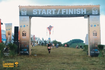 Fleur De Lys La Vuông Trail - Ảnh #2416239