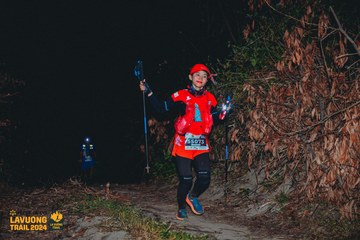 Fleur De Lys La Vuông Trail - Ảnh #2417059