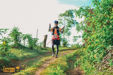 Fleur De Lys La Vuông Trail - Ảnh #2417734