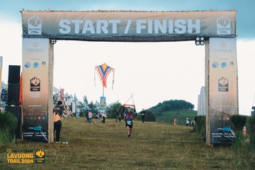 Fleur De Lys La Vuông Trail - Ảnh #2416149
