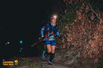 Fleur De Lys La Vuông Trail - Ảnh #2416903