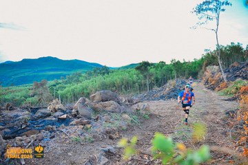 Fleur De Lys La Vuông Trail - Ảnh #2417380