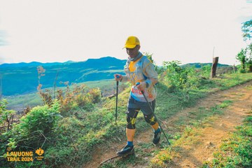 Fleur De Lys La Vuông Trail - Ảnh #2417617