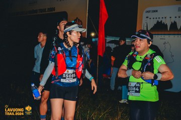Fleur De Lys La Vuông Trail - Ảnh #2417231