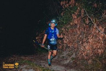 Fleur De Lys La Vuông Trail - Ảnh #2416873