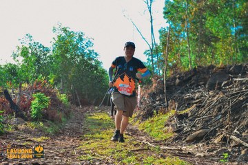 Fleur De Lys La Vuông Trail - Ảnh #2417833