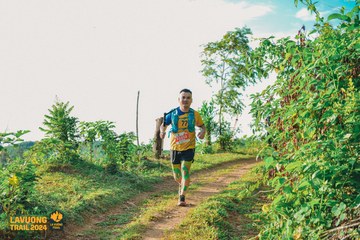 Fleur De Lys La Vuông Trail - Ảnh #2417711