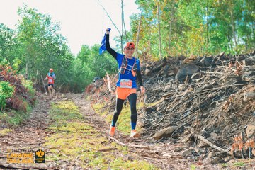 Fleur De Lys La Vuông Trail - Ảnh #2417822