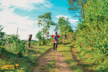 Fleur De Lys La Vuông Trail - Ảnh #2417652