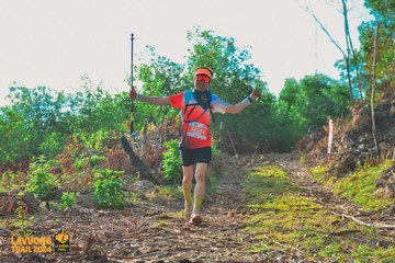 Fleur De Lys La Vuông Trail - Ảnh #2417827