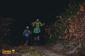 Fleur De Lys La Vuông Trail - Ảnh #2417091