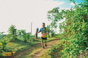 Fleur De Lys La Vuông Trail - Ảnh #2417710