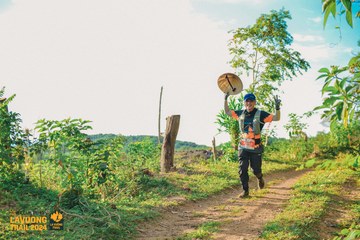 Fleur De Lys La Vuông Trail - Ảnh #2417659