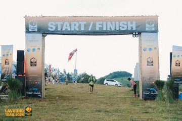 Fleur De Lys La Vuông Trail - Ảnh #2416272