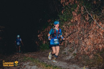Fleur De Lys La Vuông Trail - Ảnh #2416870