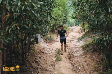Fleur De Lys La Vuông Trail - Ảnh #2416708
