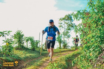 Fleur De Lys La Vuông Trail - Ảnh #2417723